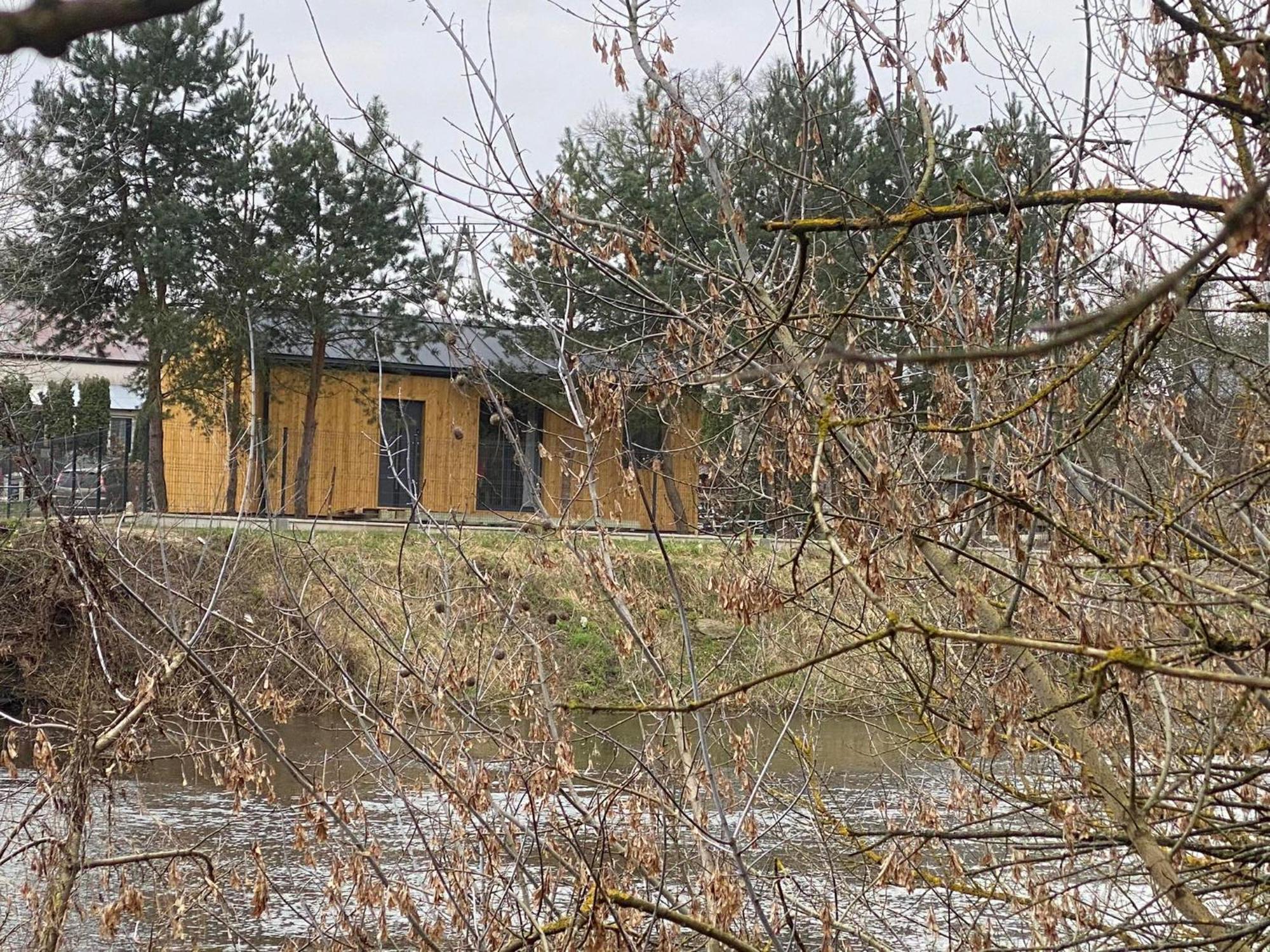 Domek Caloroczny Nad Rzeka Wkra Pomiechówek Exterior foto